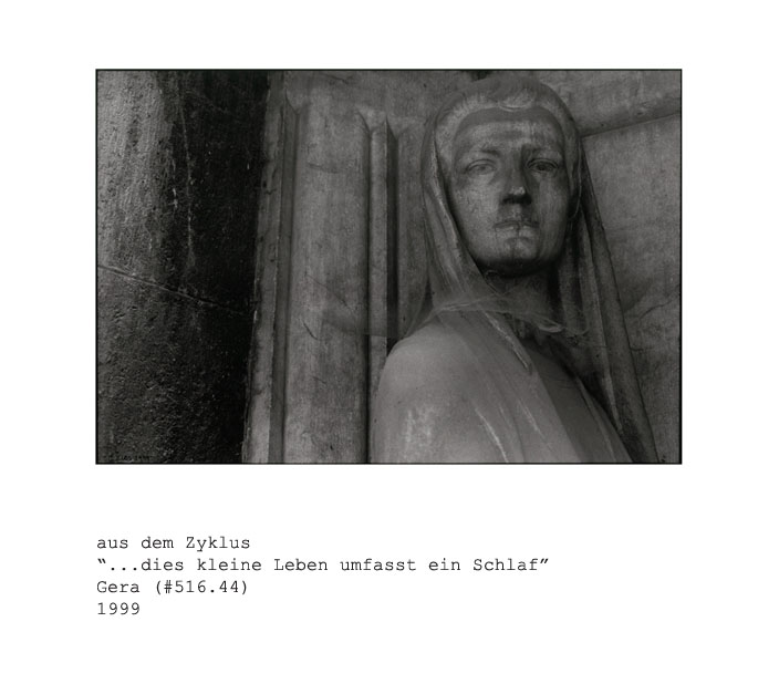 Fotografie von Uwe Klos aus dem Zyklus: ...dies kleine Leben umfasst ein Schlaf: Gera