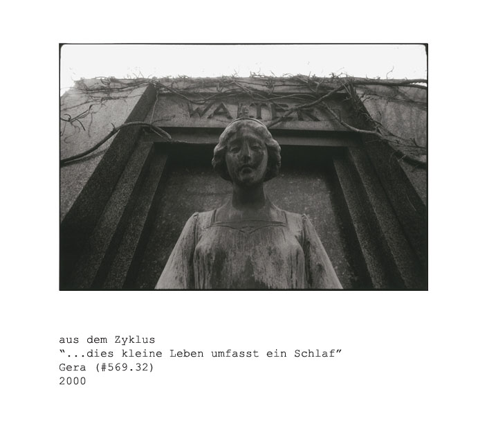 Fotografie von Uwe Klos aus dem Zyklus: ...dies kleine Leben umfasst ein Schlaf: Gera